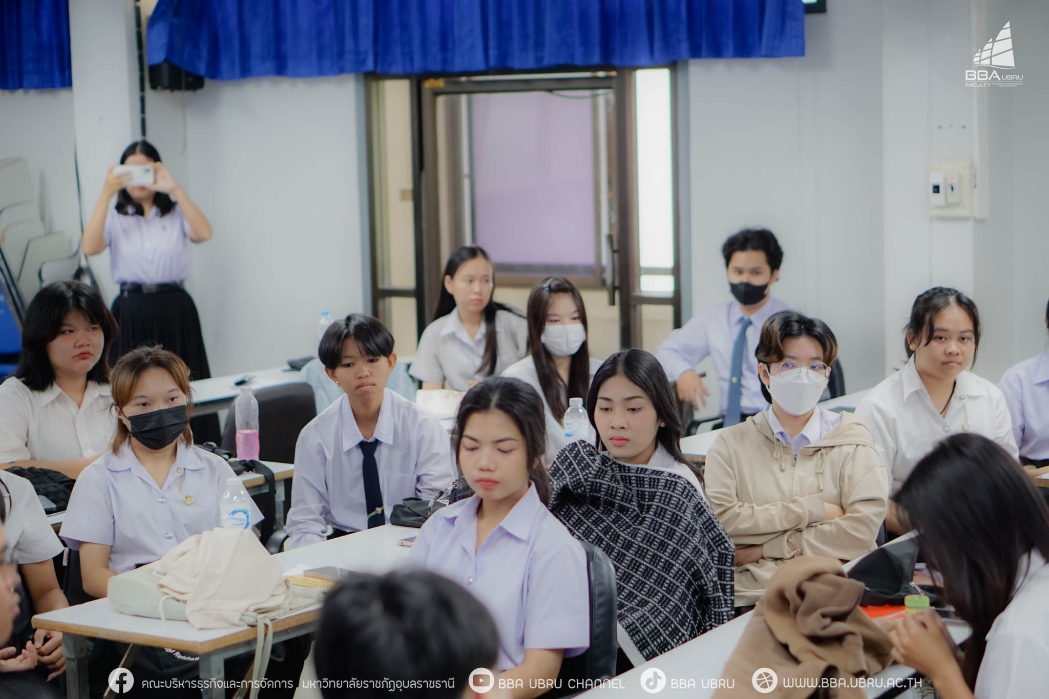 ธรรมชาติสร้างให้ตาอยู่ข้างหน้า เพื่อสอนว่าอย่าหันหลังมองอตีต  #นิเทศศาสตร์ 