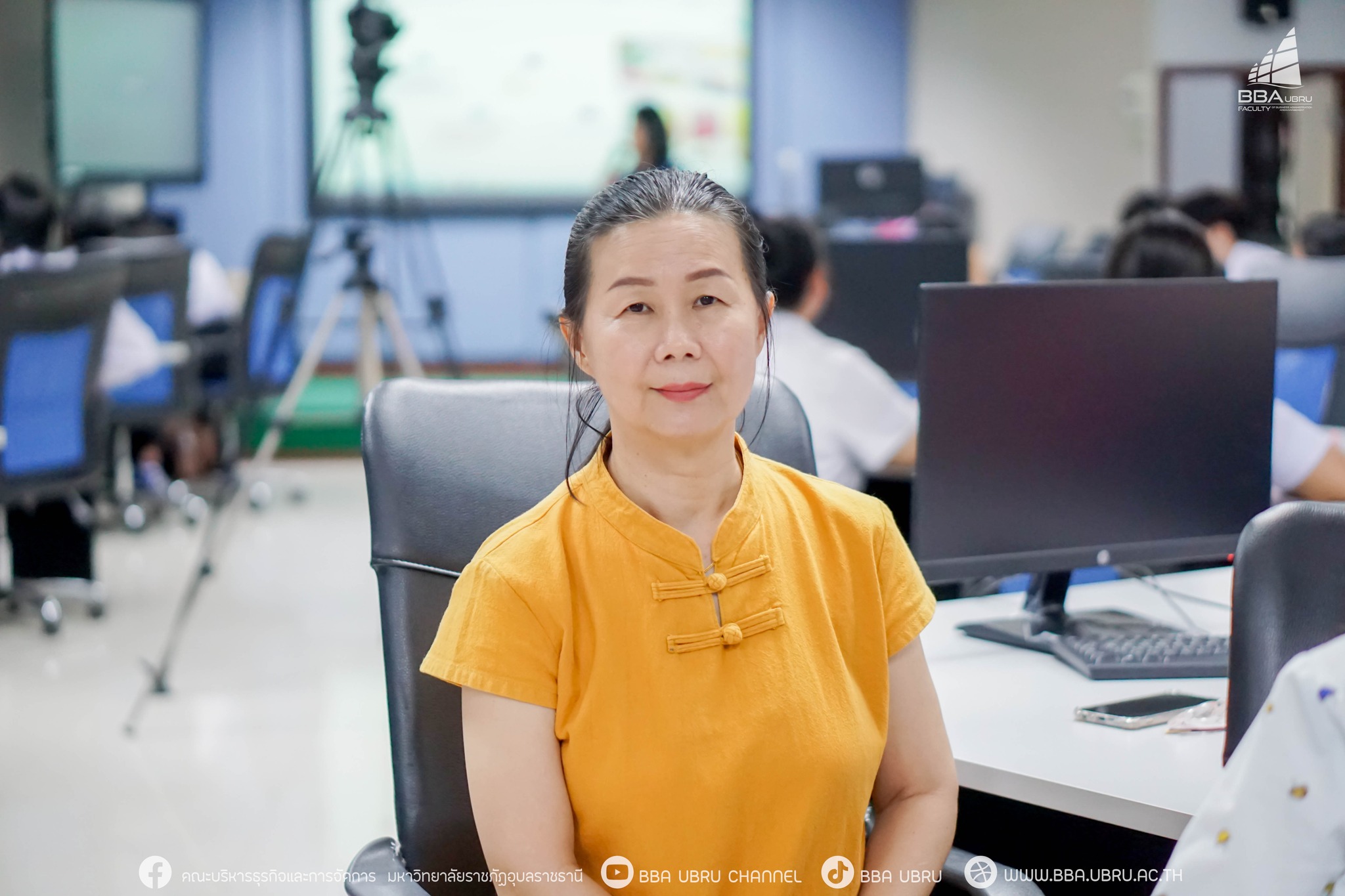18 ก.ค. 67  ห้องเรียน 15-205 คณาจารย์ ร่วมให้กำลังใจ ผศ.ดร.บุษยมาส  ชื่นเย็น ในการถ่ายทำคลิปสอบสอน 