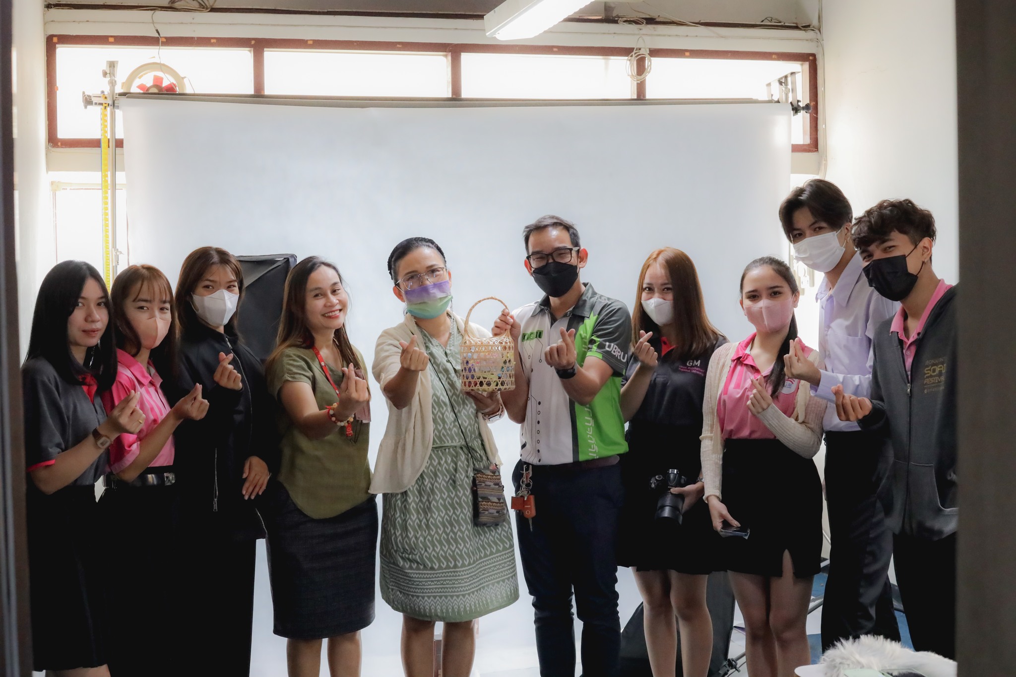 วันที่ 25 ม.ค. 65 กิจกรรมเสริมฝึกการปฏิบัติถ่ายภาพสินค้า 